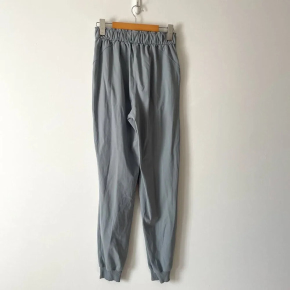 Lululemon Keep Moving Jogger Rhino Grey Size  4 - Picture 6 of 7